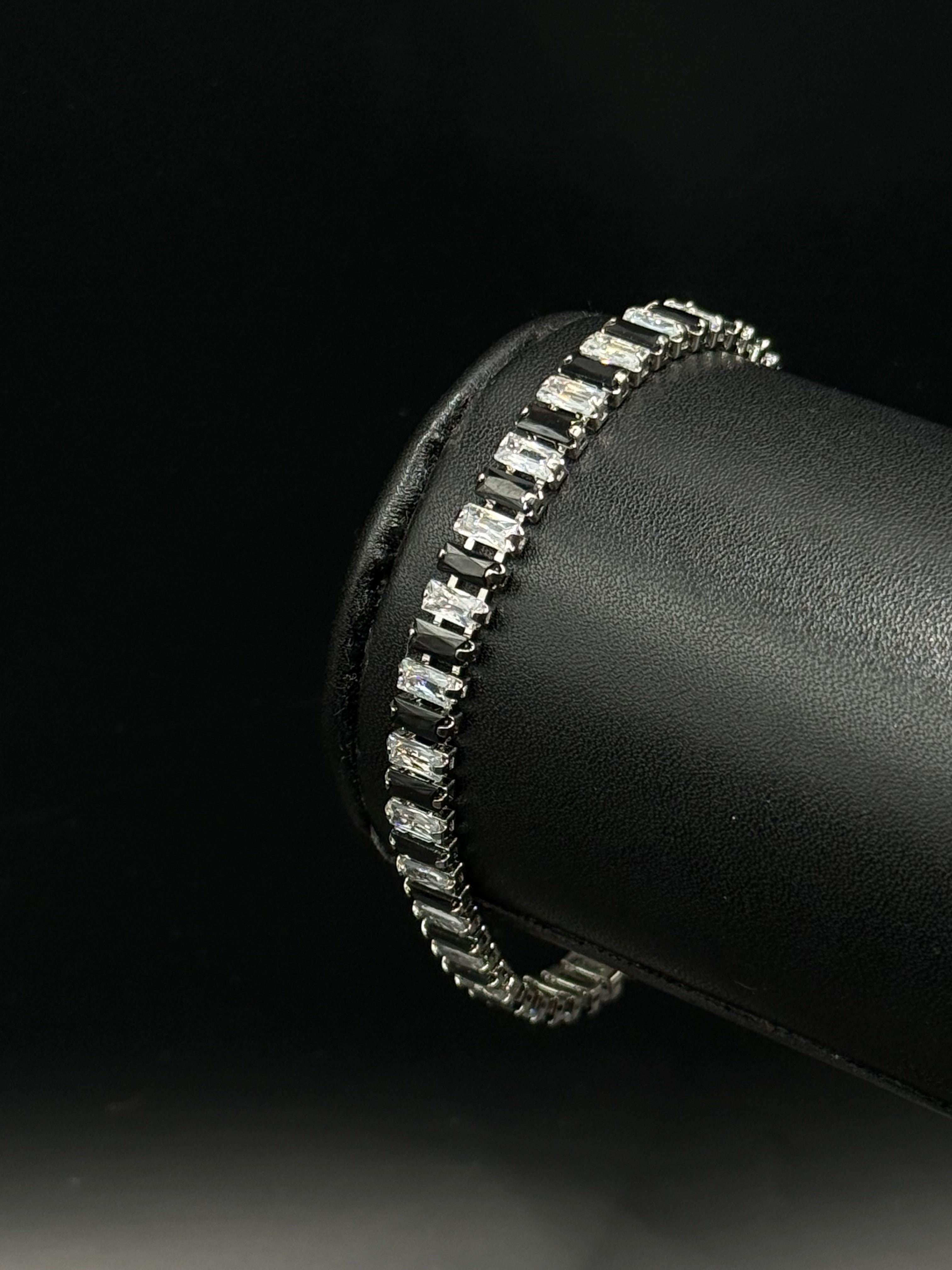 Pulsera Baguette Zirconia Plateado