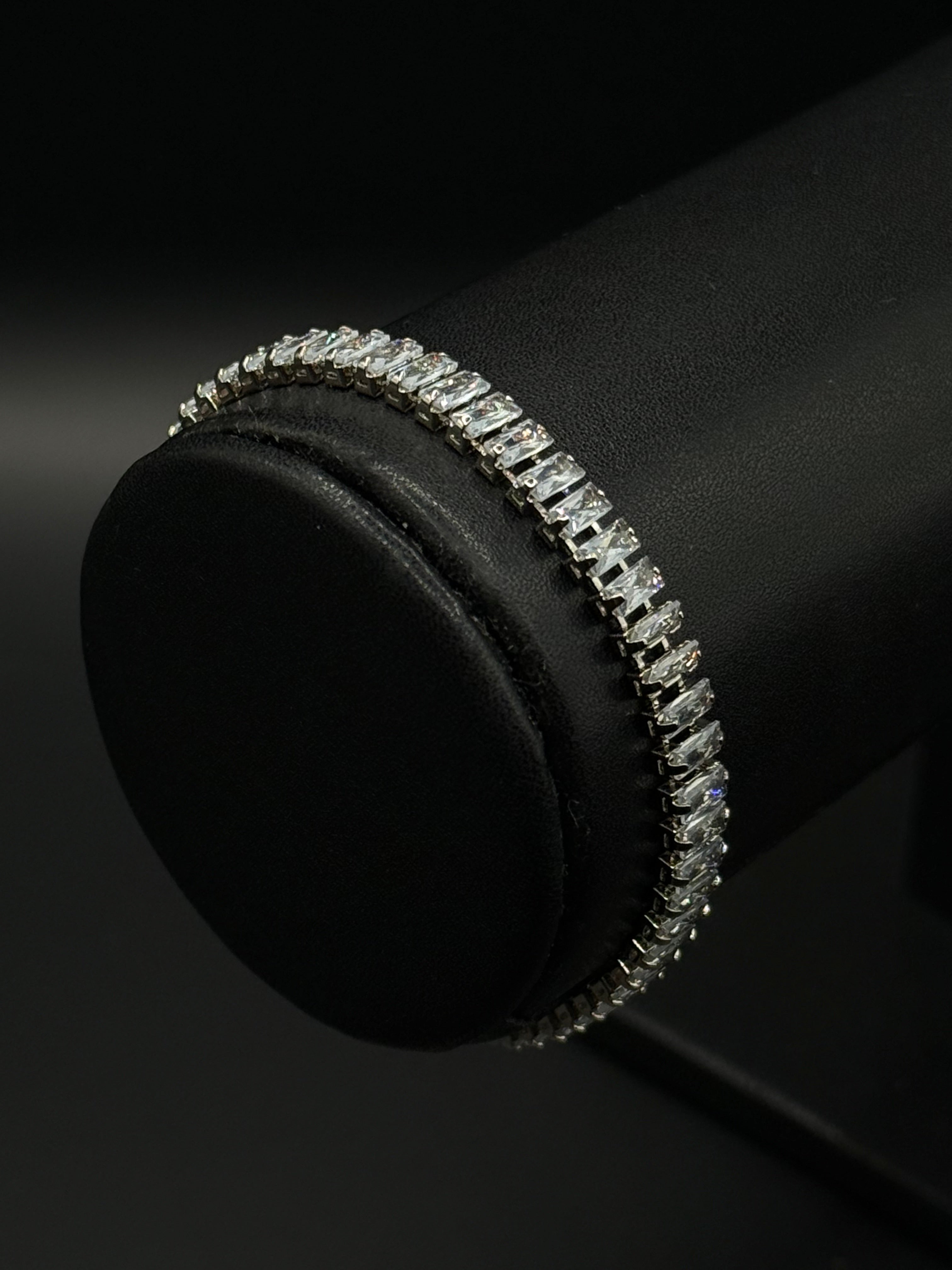 Pulso Baguette Zirconias Plateado