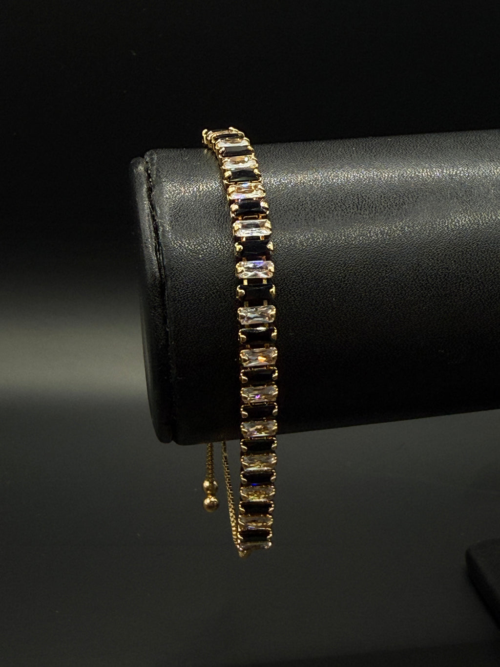 Pulso Baguette Ajustable Zirconias