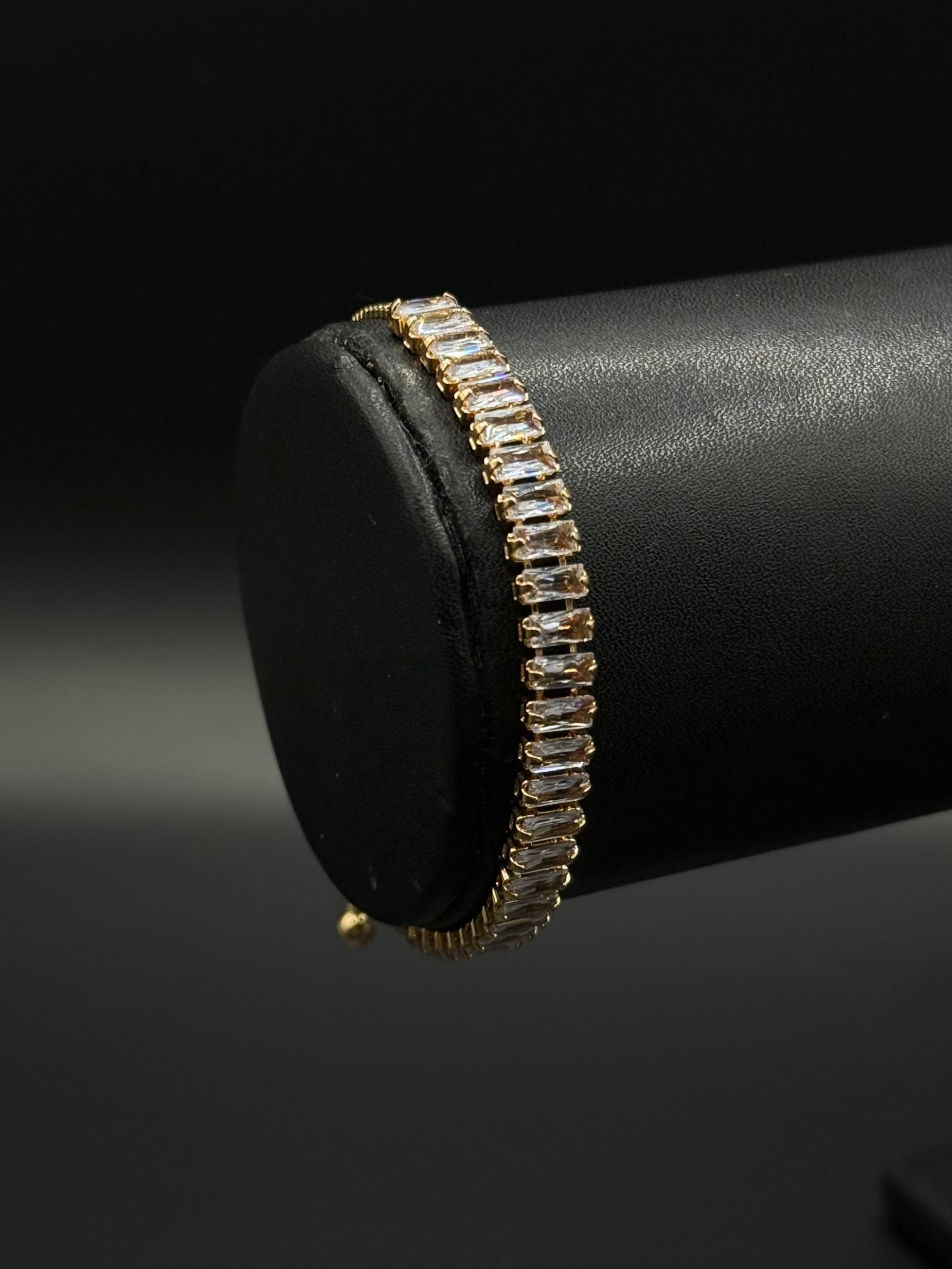Pulso Baguette Ajustable Zirconias